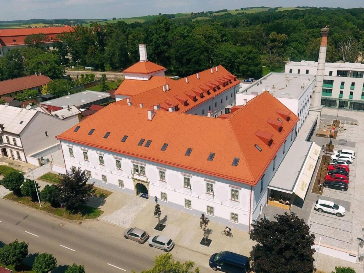 Hotel Pansky Pivovar Holesov Luaran gambar