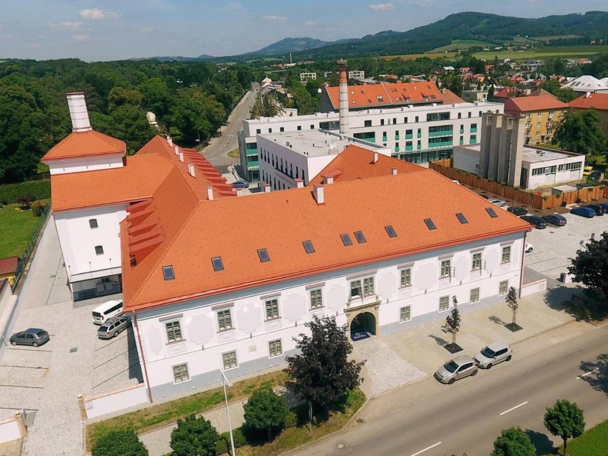 Hotel Pansky Pivovar Holesov Luaran gambar