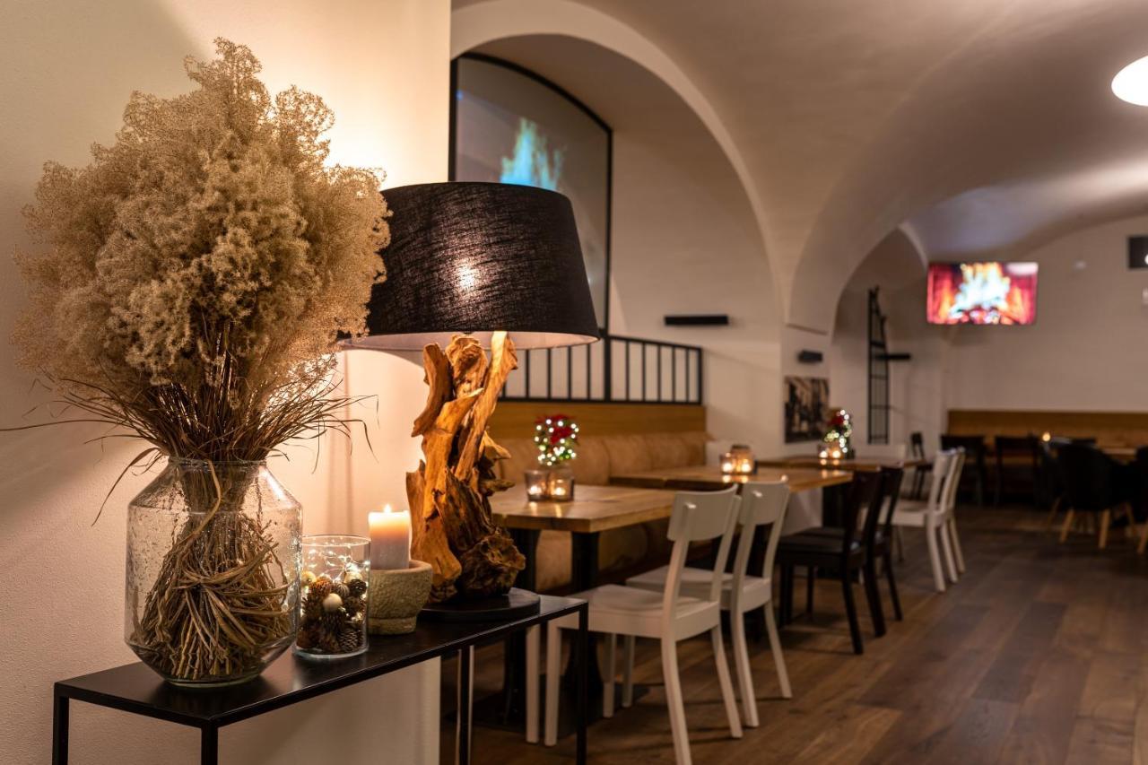 Hotel Pansky Pivovar Holesov Luaran gambar