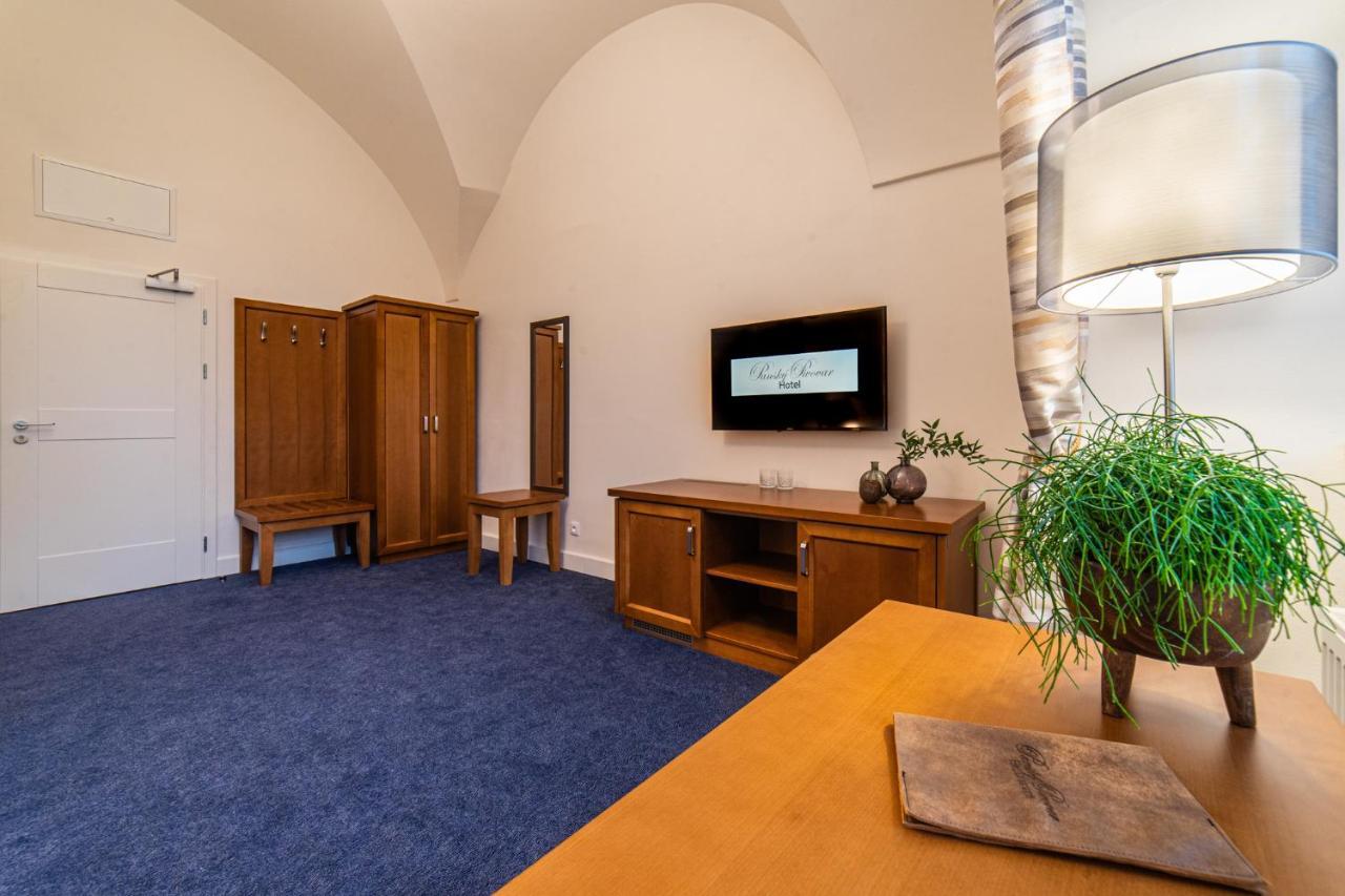 Hotel Pansky Pivovar Holesov Luaran gambar