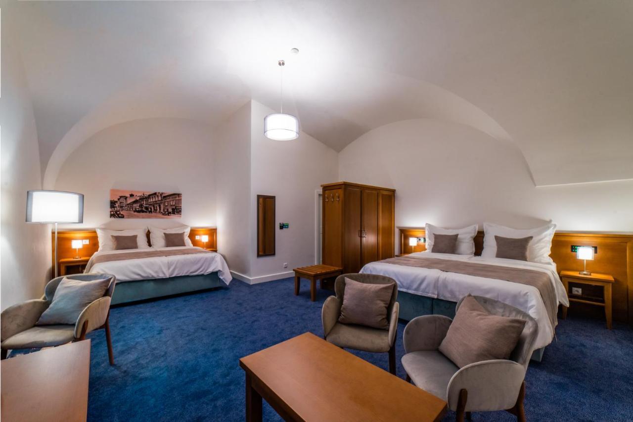 Hotel Pansky Pivovar Holesov Luaran gambar